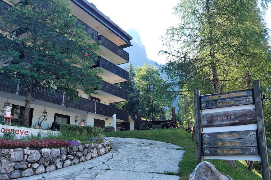 Appartamento Incantevole Con Ampio Balcone Sella Nevea Exteriör bild